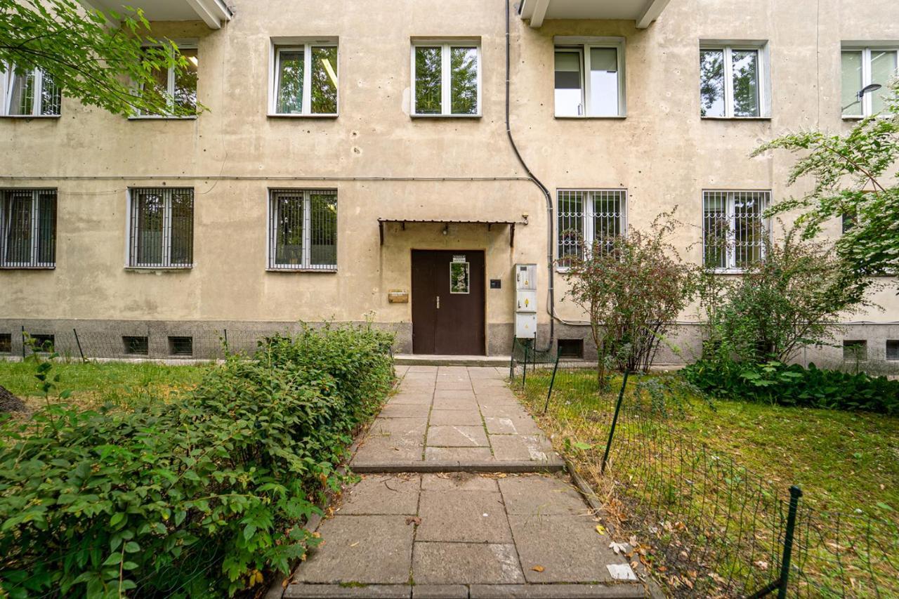 ורשה Dzielna Standard Apartment מראה חיצוני תמונה